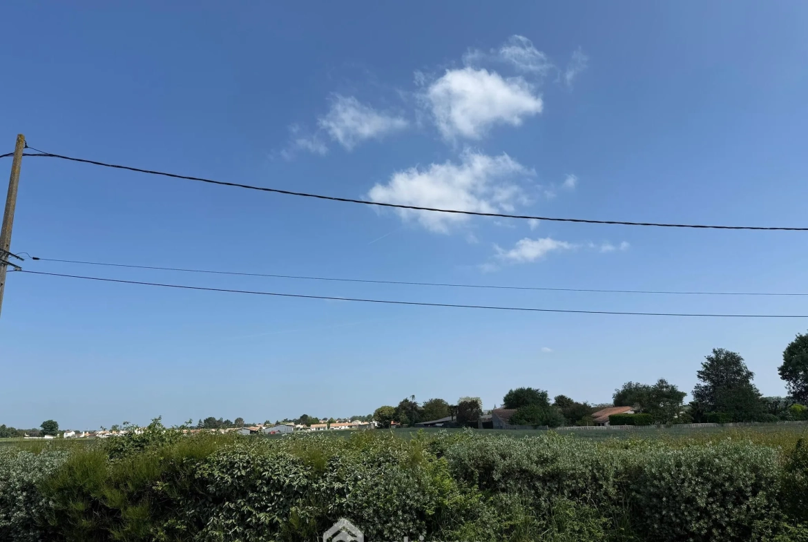 Maison de plain-pied de 65 m² à Longeville-sur-Mer, proche des plages 