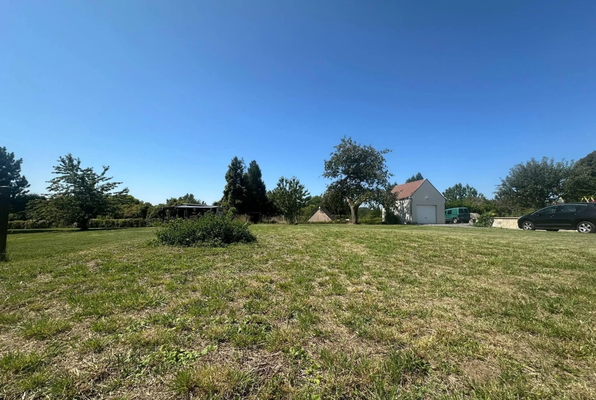 Terrain constructible de 752 m² à Monthenault - Opportunité à saisir 