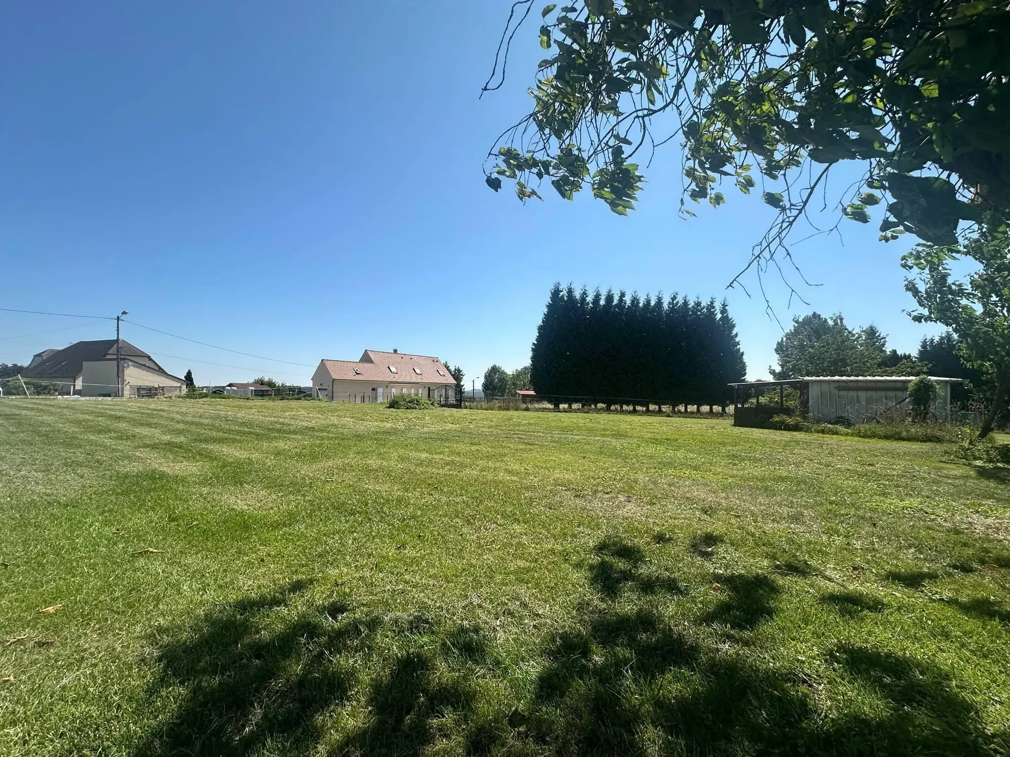 Terrain constructible de 752 m² à Monthenault - Opportunité à saisir 