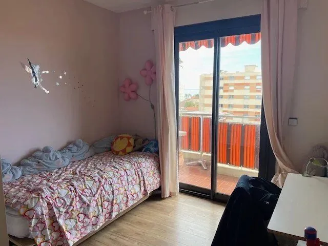 Appartement 3 pièces avec vue mer à Cagnes-sur-Mer 