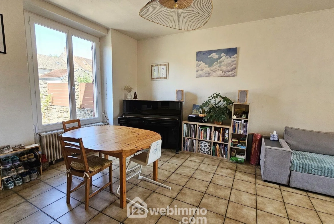 Maison en pierre de 120 m² à vendre à Boutigny-sur-Essonne avec garage et jardin 