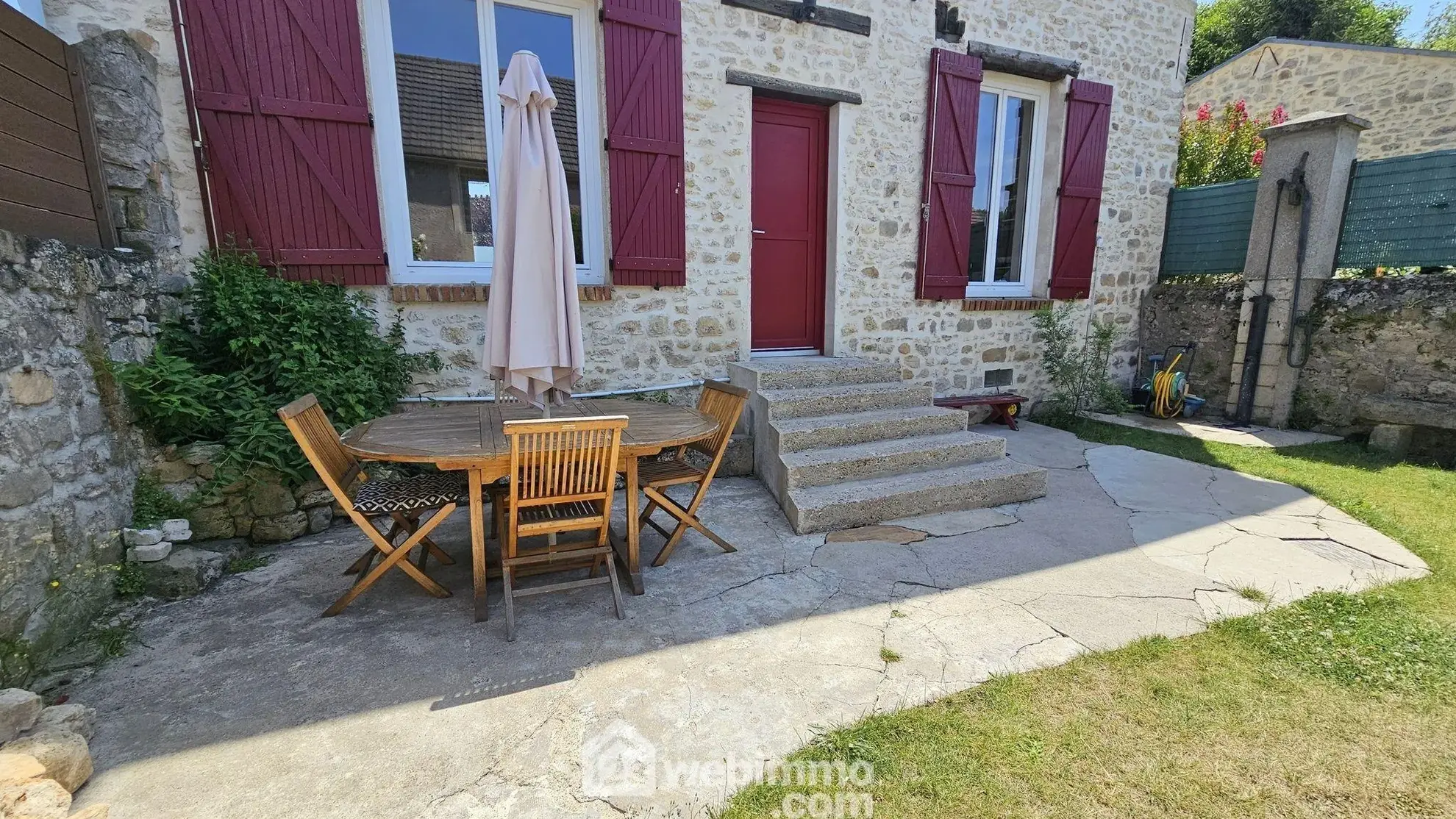 Maison en pierre de 120 m² à vendre à Boutigny-sur-Essonne avec garage et jardin 
