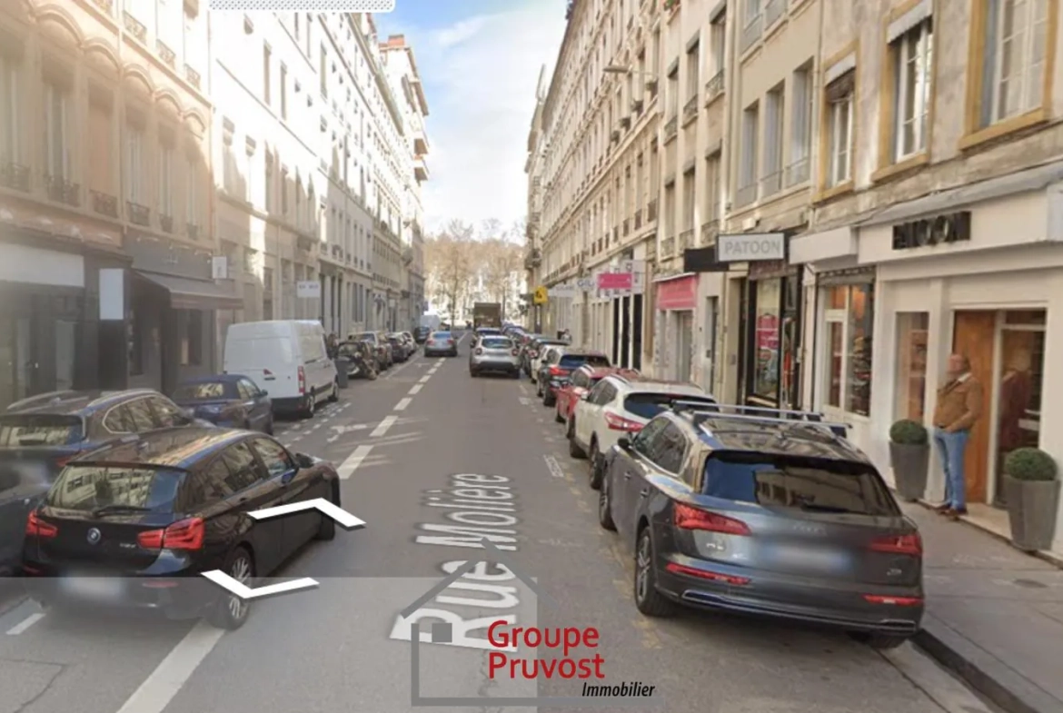 Local commercial de 70 m² à louer à Lyon 6ème — Secteur en pleine transformation 