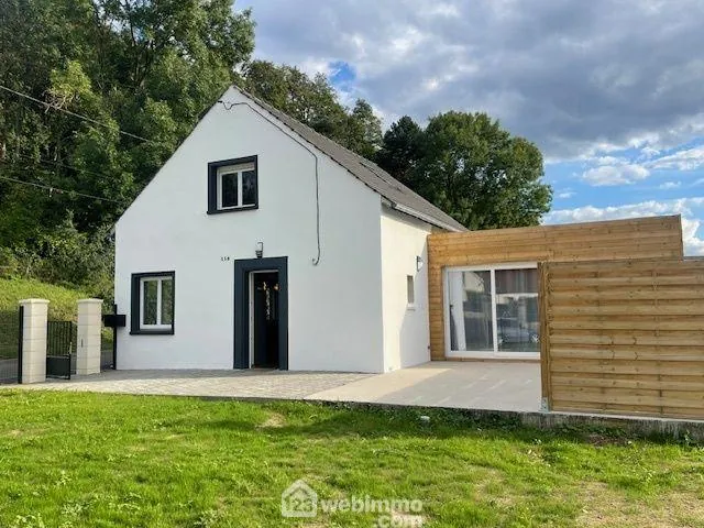 Maison rénovée de 92 m² à Larbroye, proche Noyon, terrain de 500 m² 