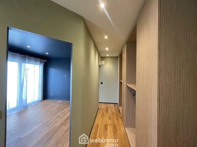 Maison rénovée de 92 m² à Larbroye, proche Noyon, terrain de 500 m² 
