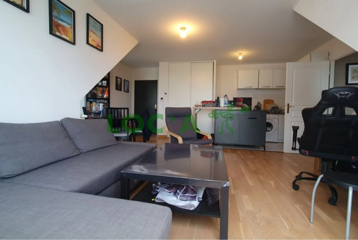 Investissez dans un F2 de 41m² à Perrigny-lès-Dijon, résidence de 2014, vendu loué 