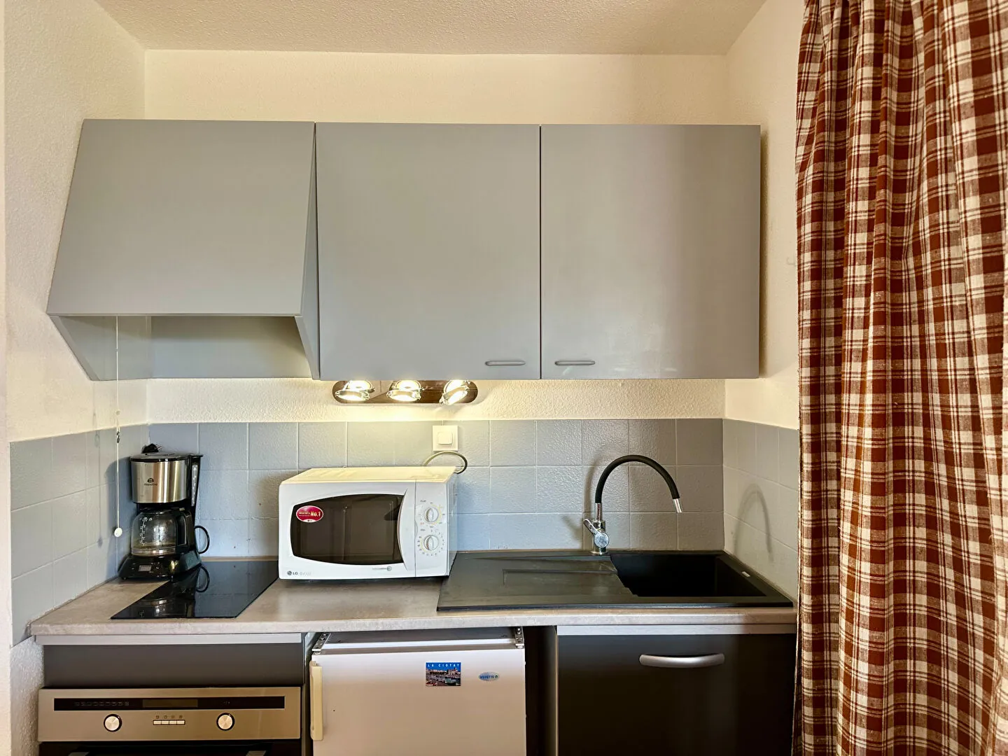 Appartement de 43 m² à Sainte-Maxime avec terrasse et parking 