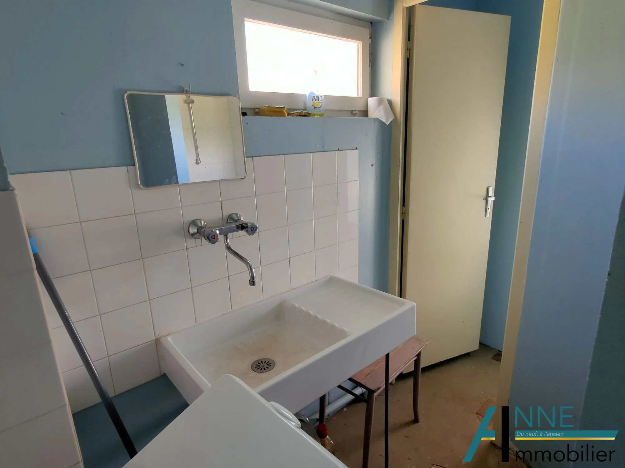 Terrain constructible de 602 m² à Esches, proche écoles et commodités 