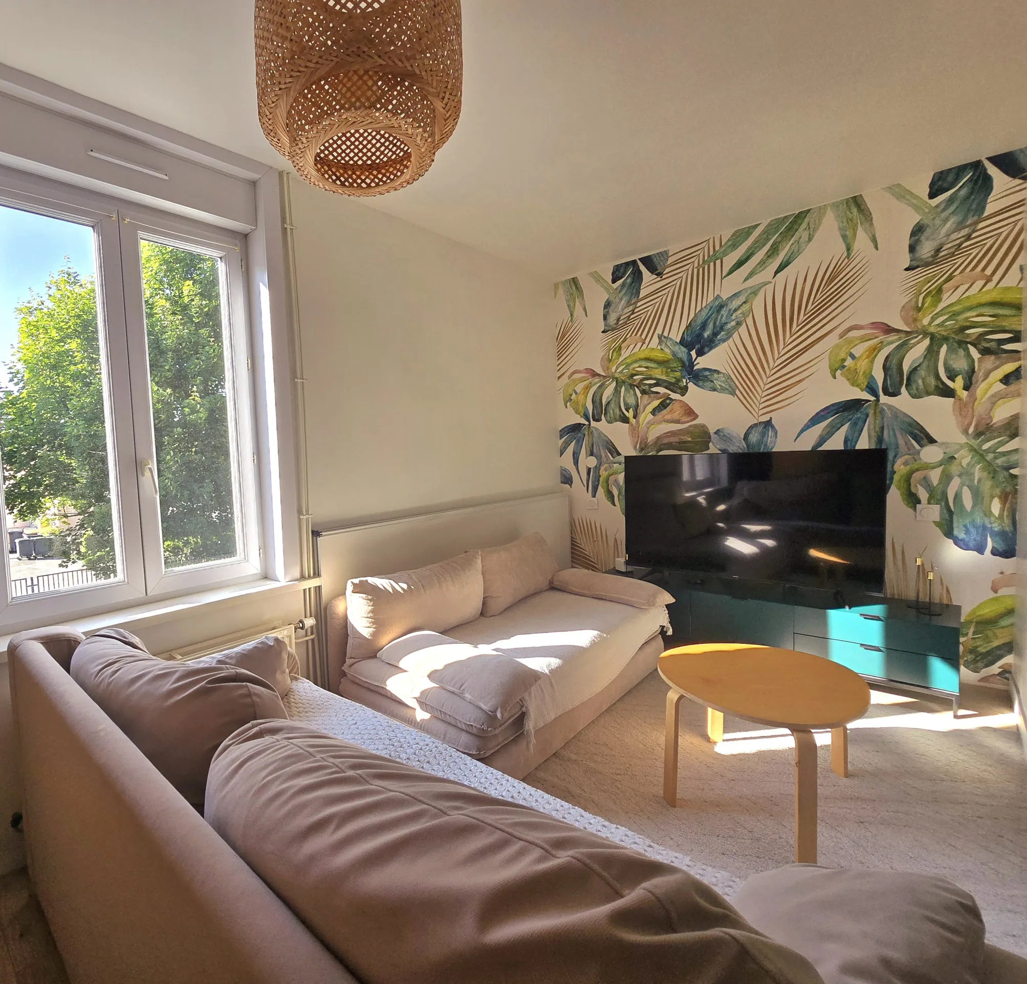 Maison rénovée à Lambersart Canteleu avec 3 chambres, cave et potentiel locatif 