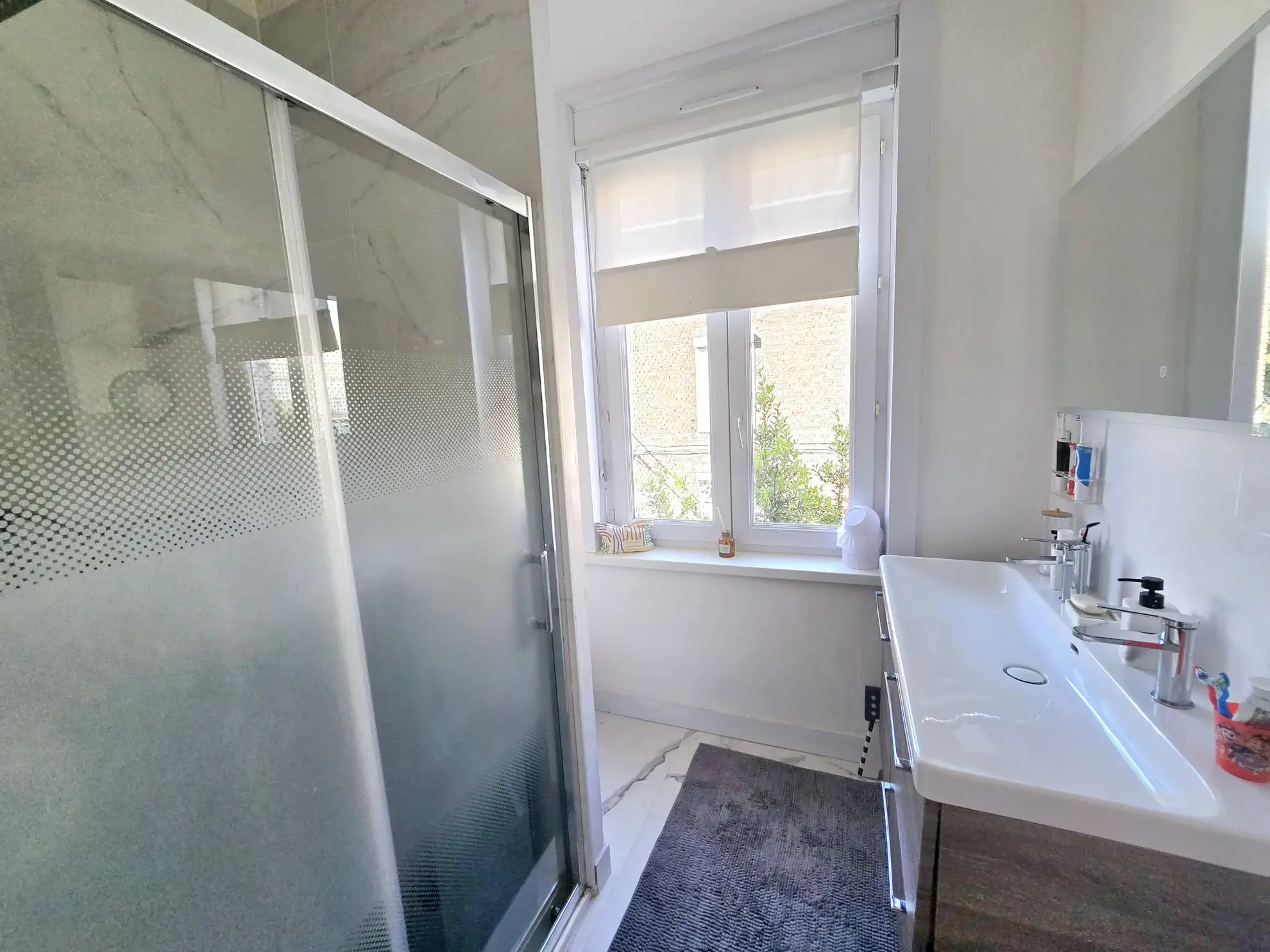 Maison rénovée à Lambersart Canteleu avec 3 chambres, cave et potentiel locatif 