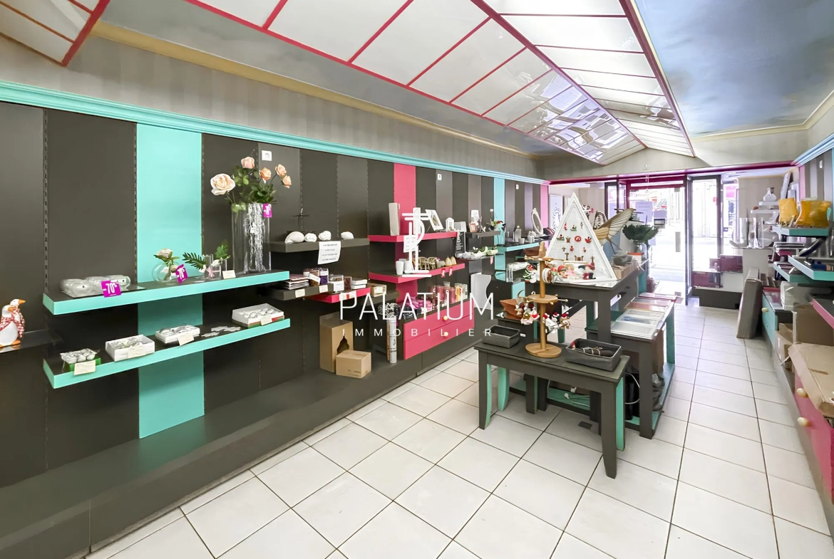 Boutique de décoration à vendre en centre-ville de Digne-les-Bains, emplacement de premier choix 