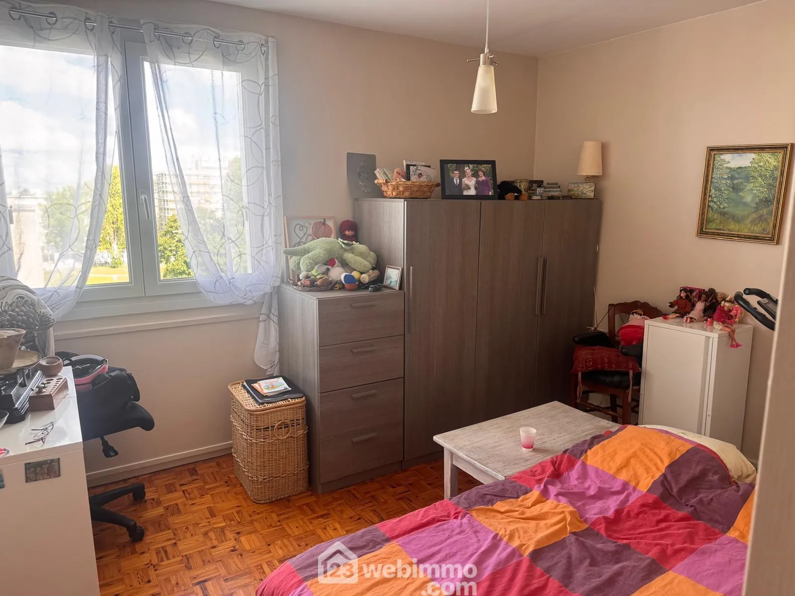 Spacieux appartement de 98m² à Compiègne avec loggia et vue dégagée 