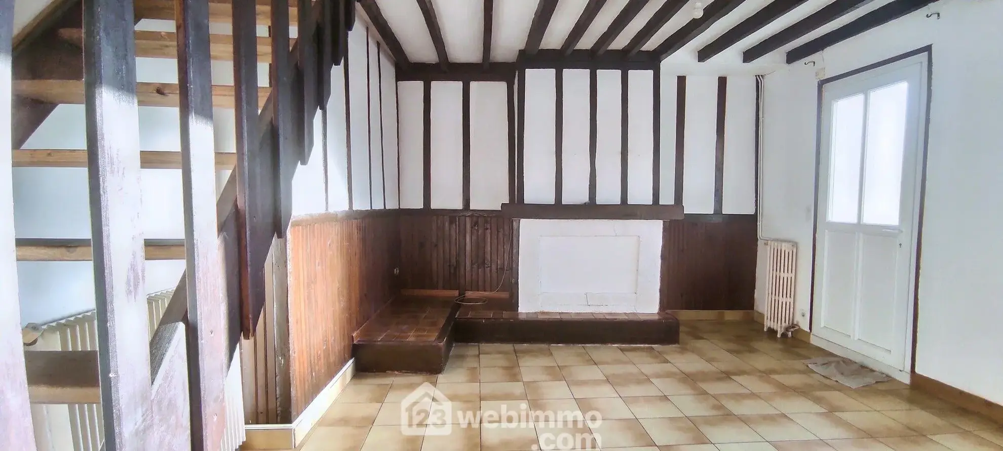 Maison à Incarville de 86m² avec jardin clos et potentiel, à rafraîchir 