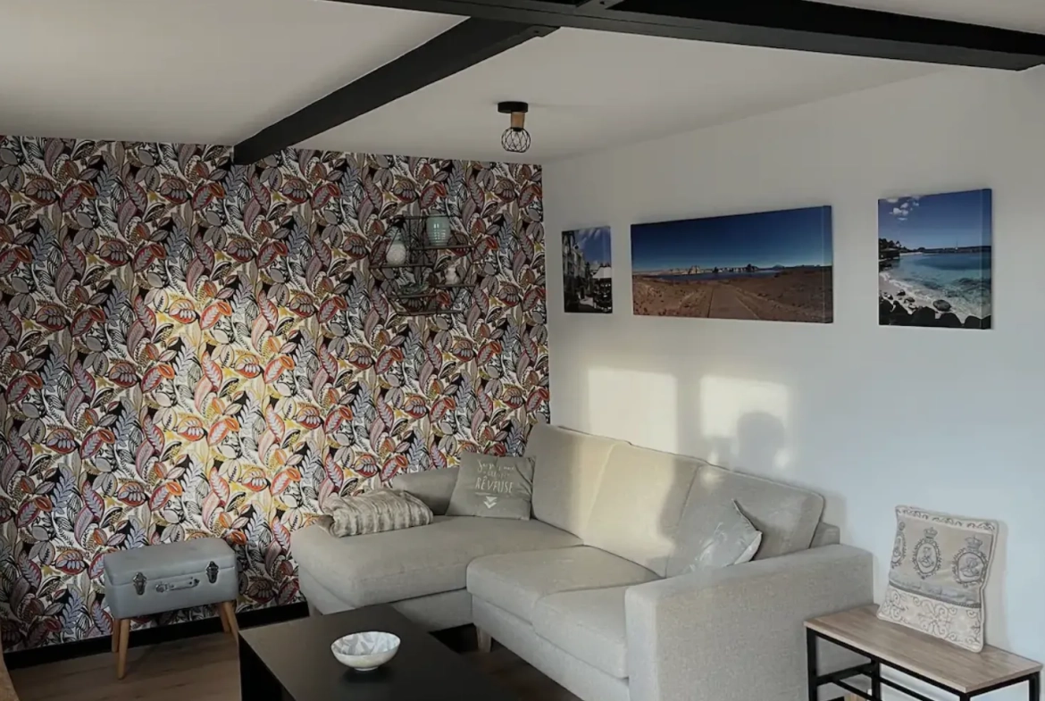 Maison de plain-pied rénovée en campagne d'Escoublac avec terrasses et dépendance 