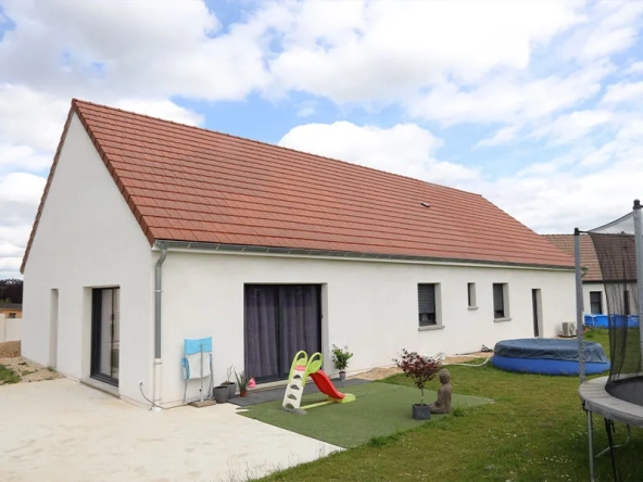 Maison neuve de 117 m² à Gisors – 4 chambres, terrain 430 m², performance énergétique RE2020