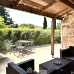 Maison familiale 180 m² à Saint Amand sur Sèvre avec jardin et potentiel touristique