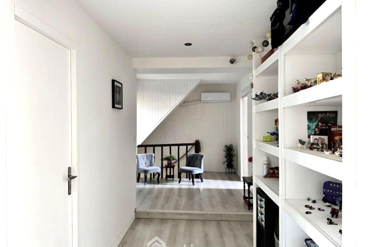 Maison familiale 180 m² à Saint Amand sur Sèvre avec jardin et potentiel touristique 