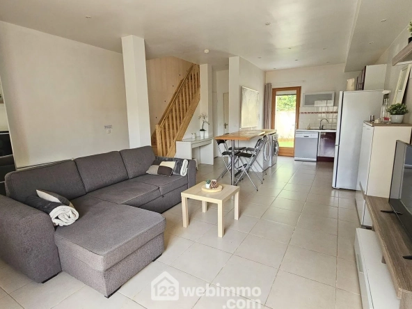 Charmante maison de 66 m² avec terrasses et jardin à Arbonne-la-Forêt