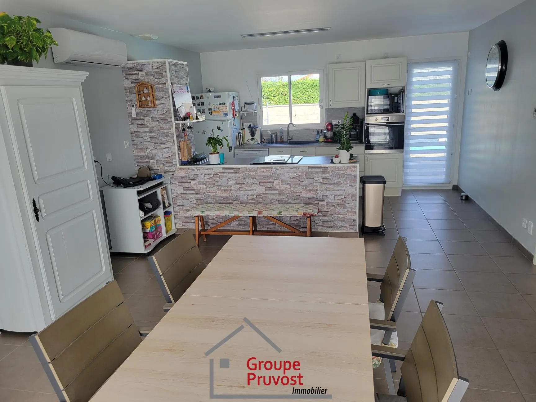 Villa récente à Ouches avec piscine, panneaux solaires et prestations performantes - 77 m² 