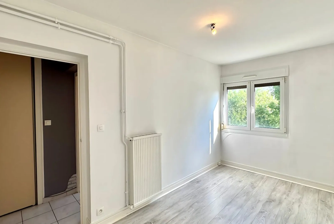Appartement T4 à vendre à Laneuveville-devant-Nancy – 70 m², calme, proximité Nancy 