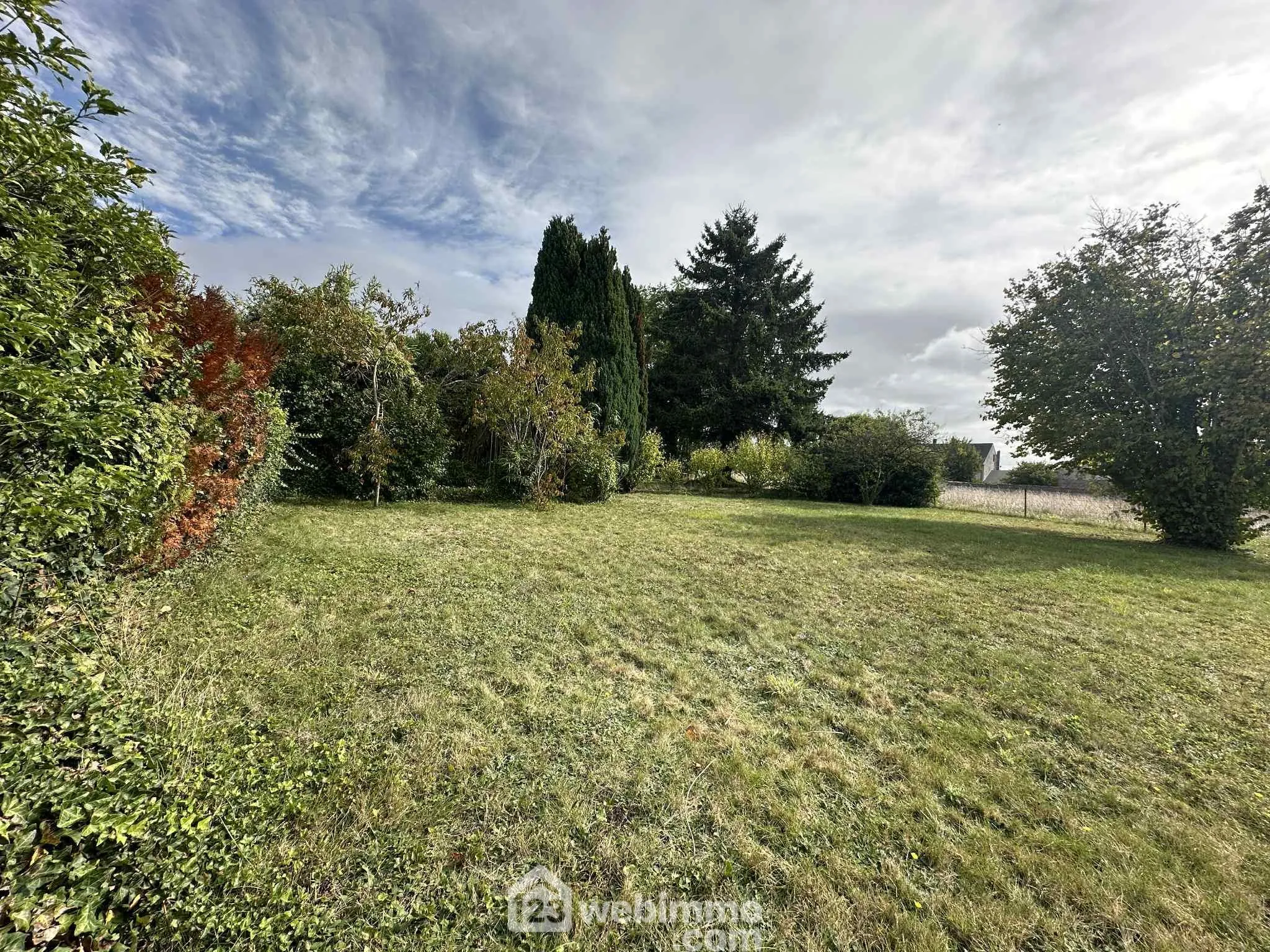 Pavillon de 71 m² avec grand terrain à Couvron-et-Aumencourt 