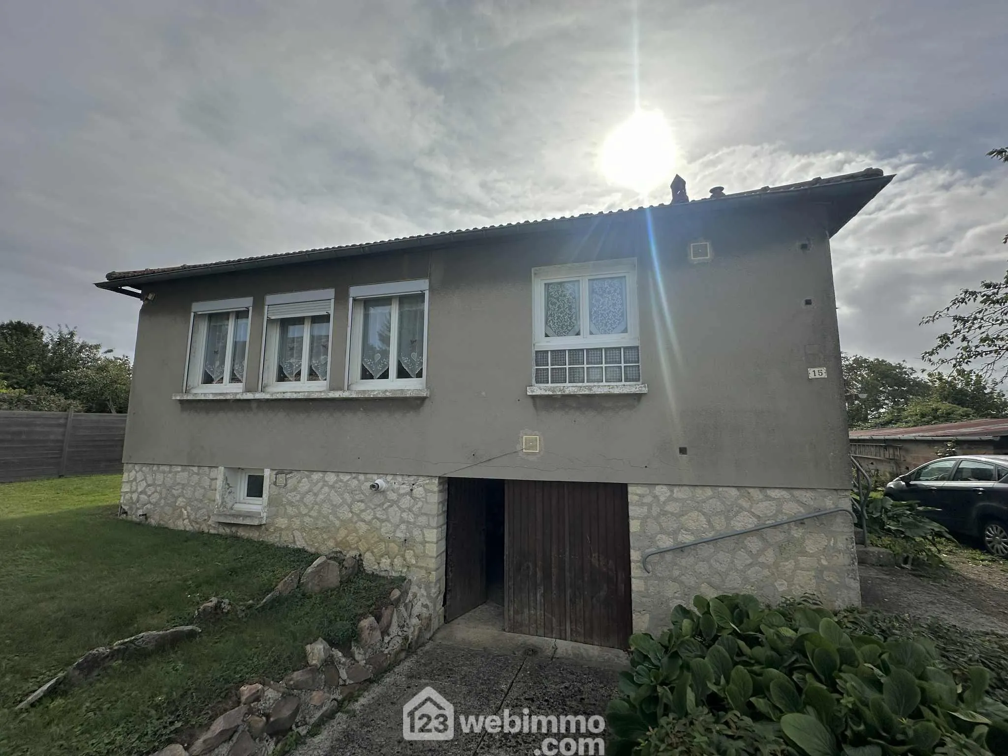 Pavillon de 71 m² avec grand terrain à Couvron-et-Aumencourt 