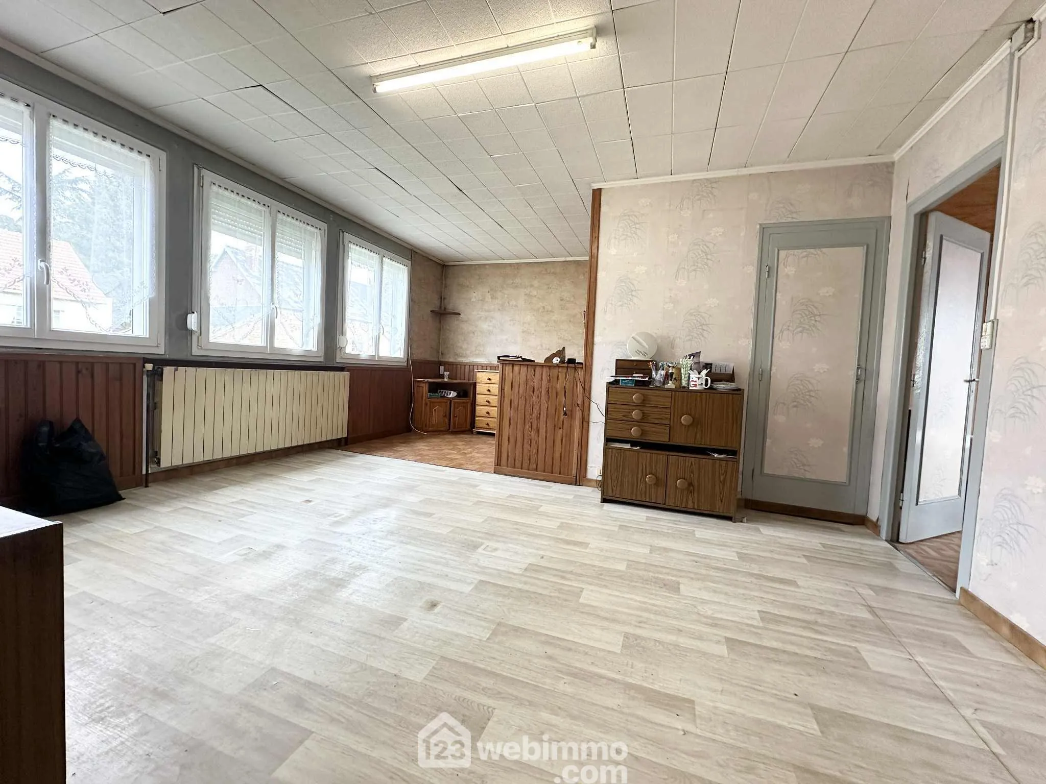Pavillon de 71 m² avec grand terrain à Couvron-et-Aumencourt 