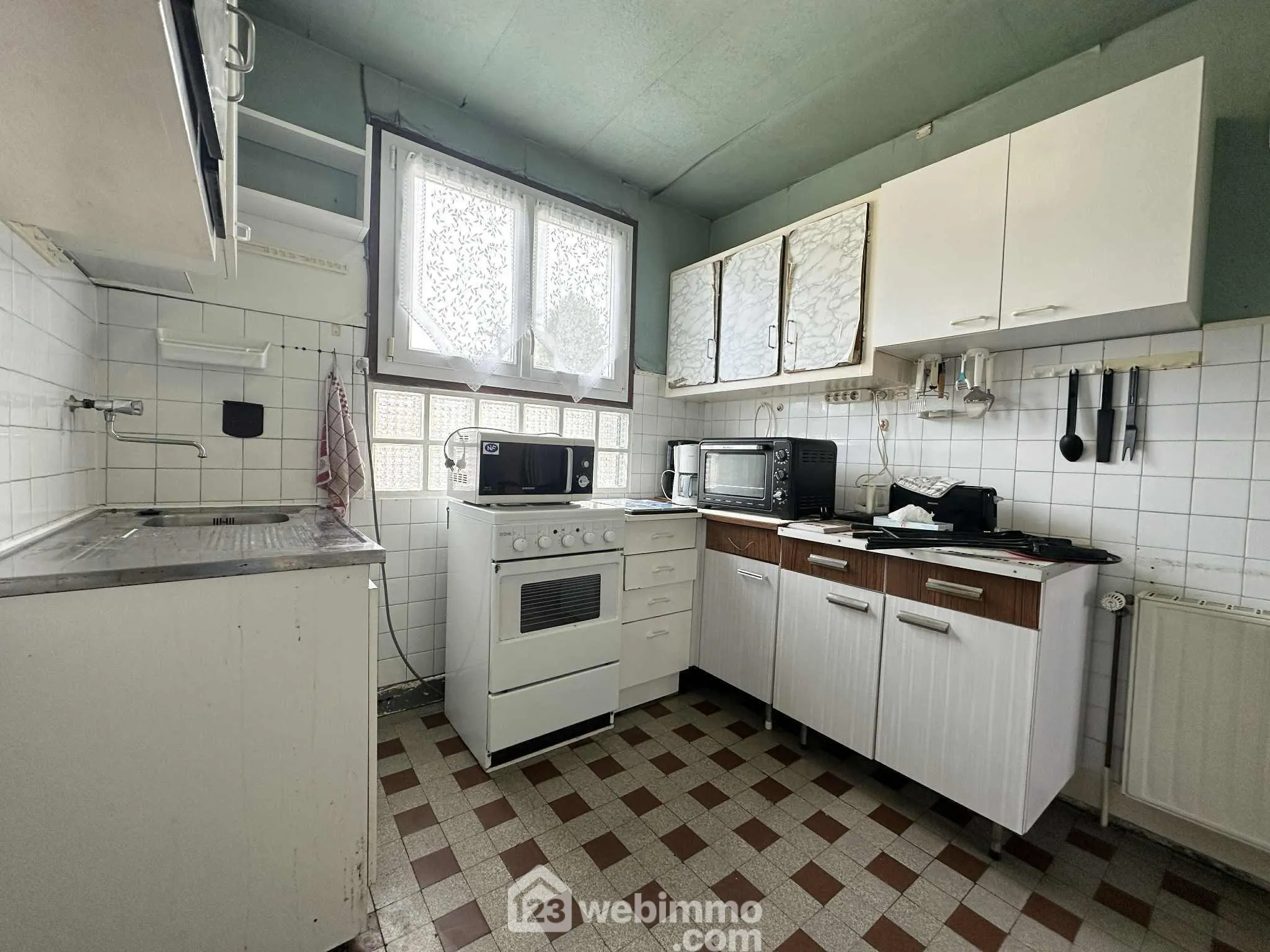 Pavillon de 71 m² avec grand terrain à Couvron-et-Aumencourt 