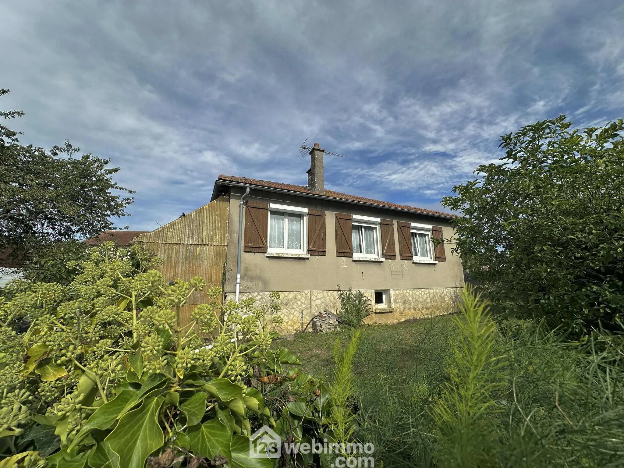 Pavillon de 71 m² avec grand terrain à Couvron-et-Aumencourt 