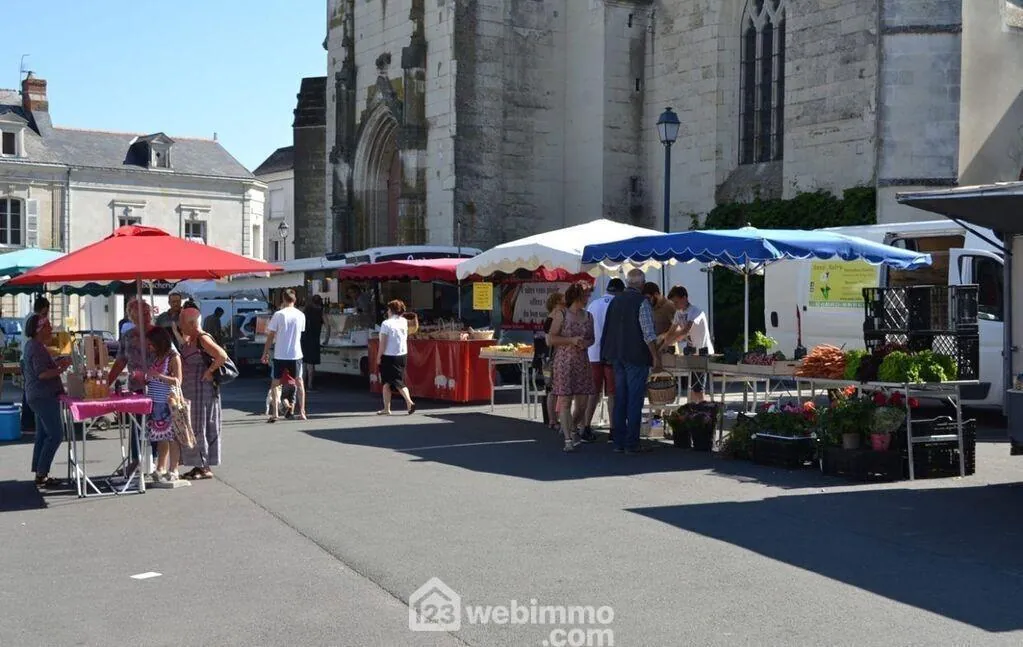 Terrain à bâtir de 589 m² à Mazé Milon près d'Angers 