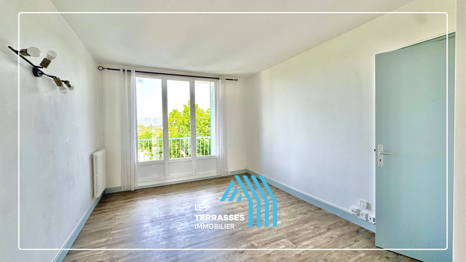 Appartement T3 rénové avec terrasse et cave à Montélimar 