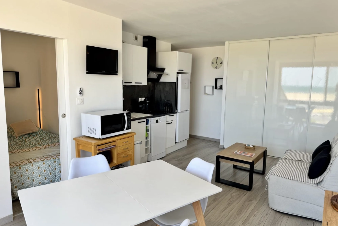 Appartement 2 pièces avec Vue Panoramique sur la Mer à Narbonne-Plage 