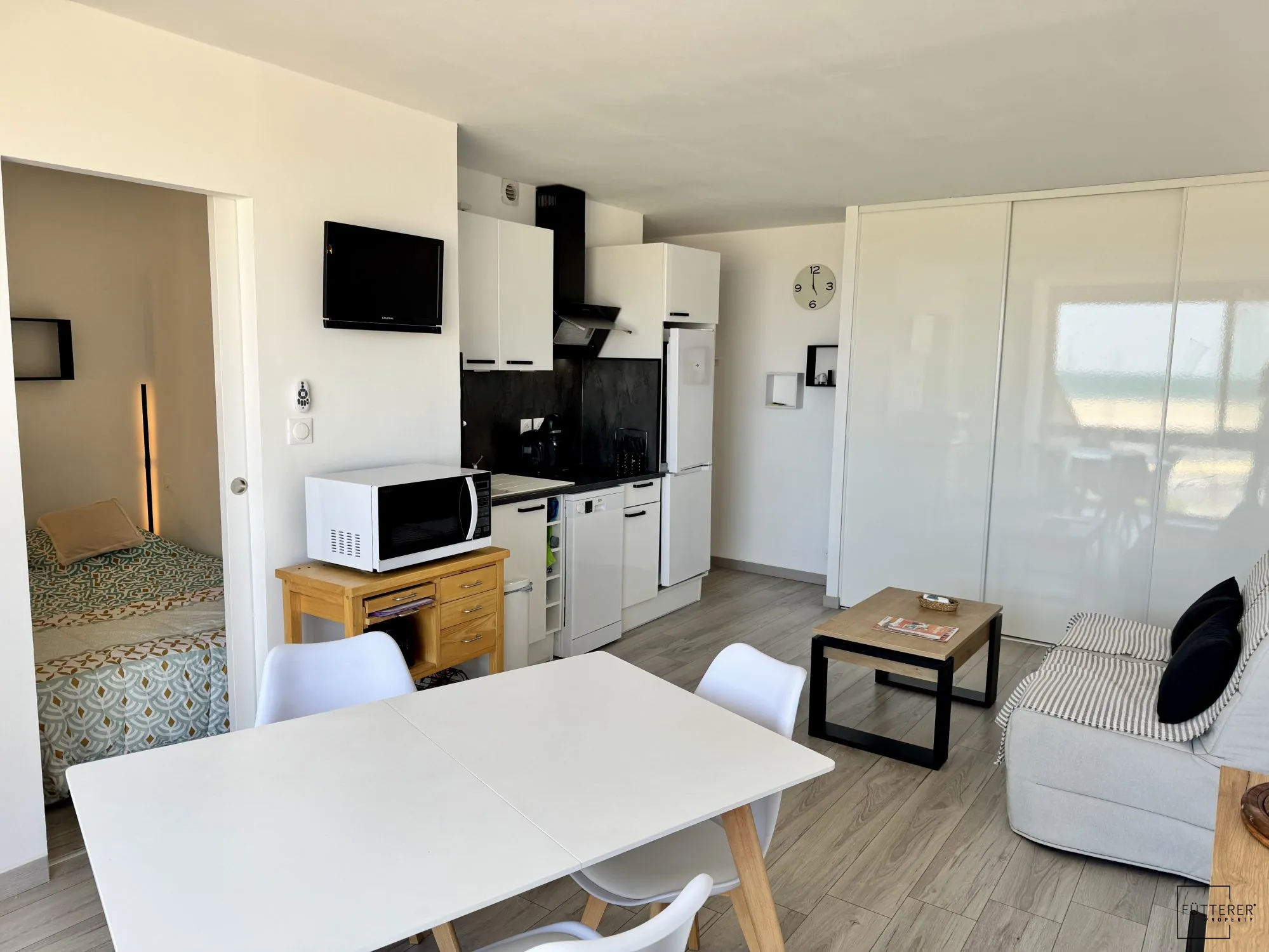 Appartement 2 pièces avec Vue Panoramique sur la Mer à Narbonne-Plage 