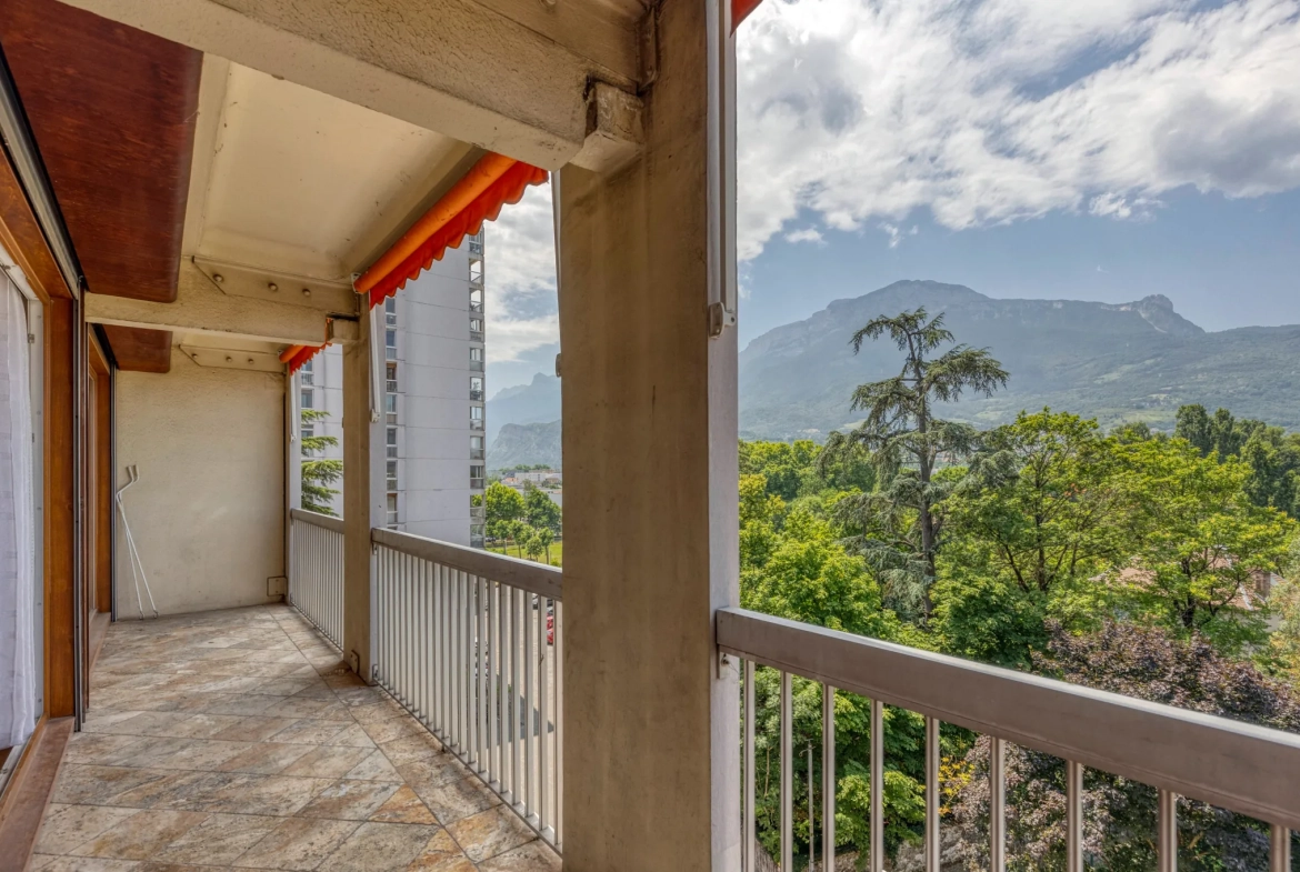 Bel appartement T5 avec garage et vue imprenable à Grenoble 
