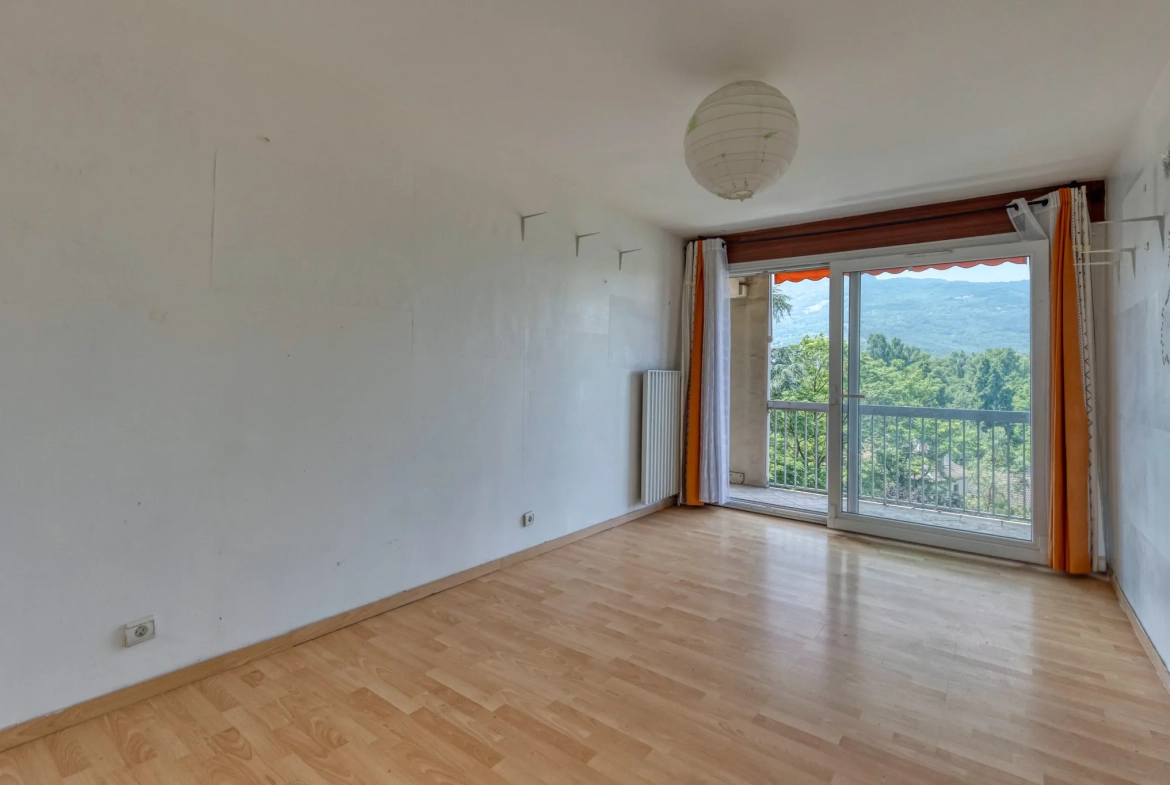 Bel appartement T5 avec garage et vue imprenable à Grenoble 