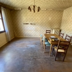 Maison à rénover avec potentiel, dépendances, garage et atelier à Saint-Michel-de-Maurienne
