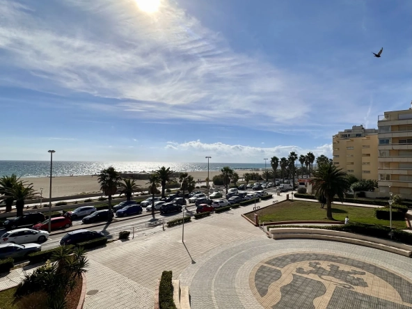 Studio rénové avec terrasse et vue mer à Canet Sud - Idéal investissement