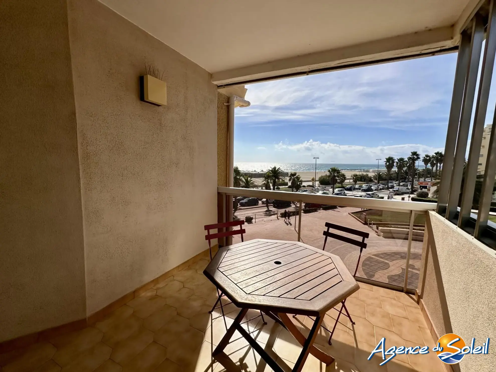 Studio rénové avec terrasse et vue mer à Canet Sud - Idéal investissement 