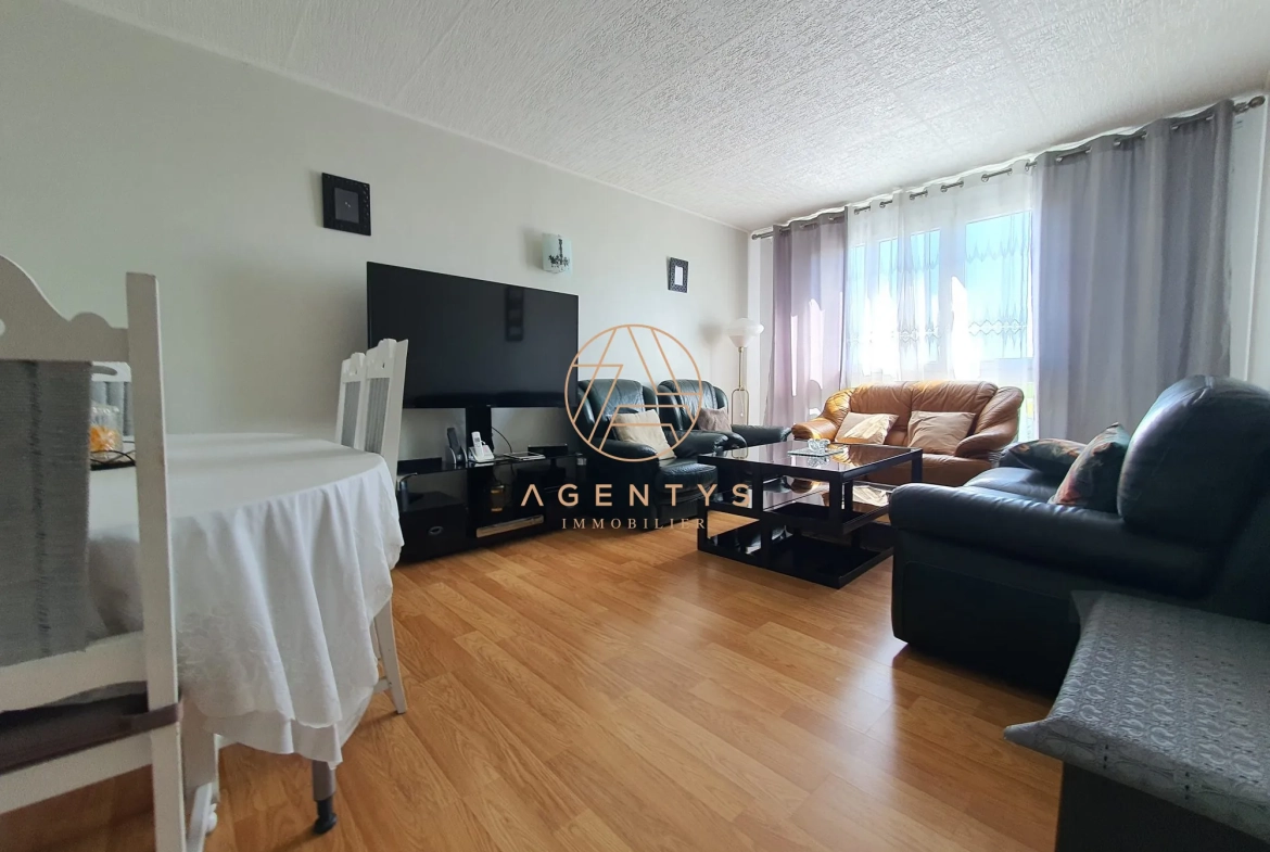 À vendre appartement familial lumineux de 104 m² à Champigny-sur-Marne 
