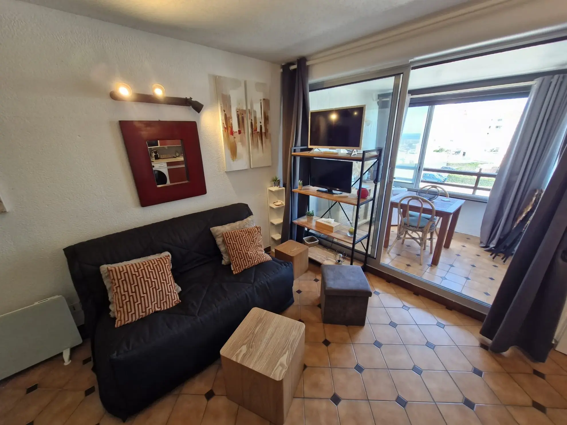 Studio cabine à vendre à Port Leucate proche plage avec parking privé 