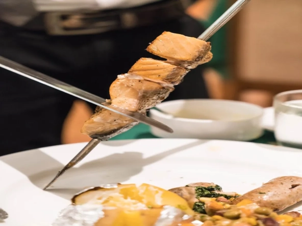 Fonds de commerce polyvalent à Yverdon-les-Bains, restauration et épicerie