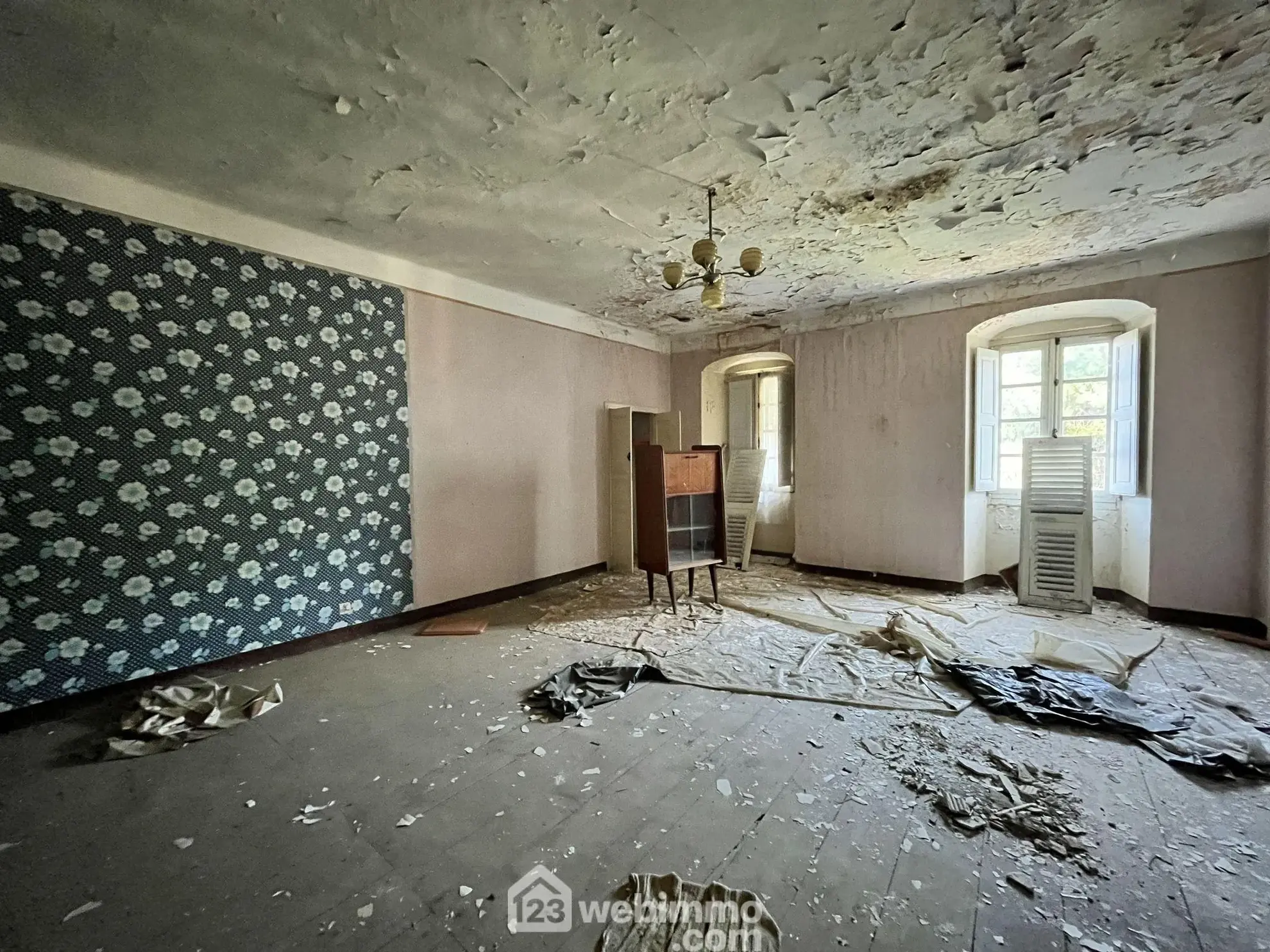 Appartement à rénover de 74 m² à Muro avec terrain et cave, potentiel d’agrandissement 