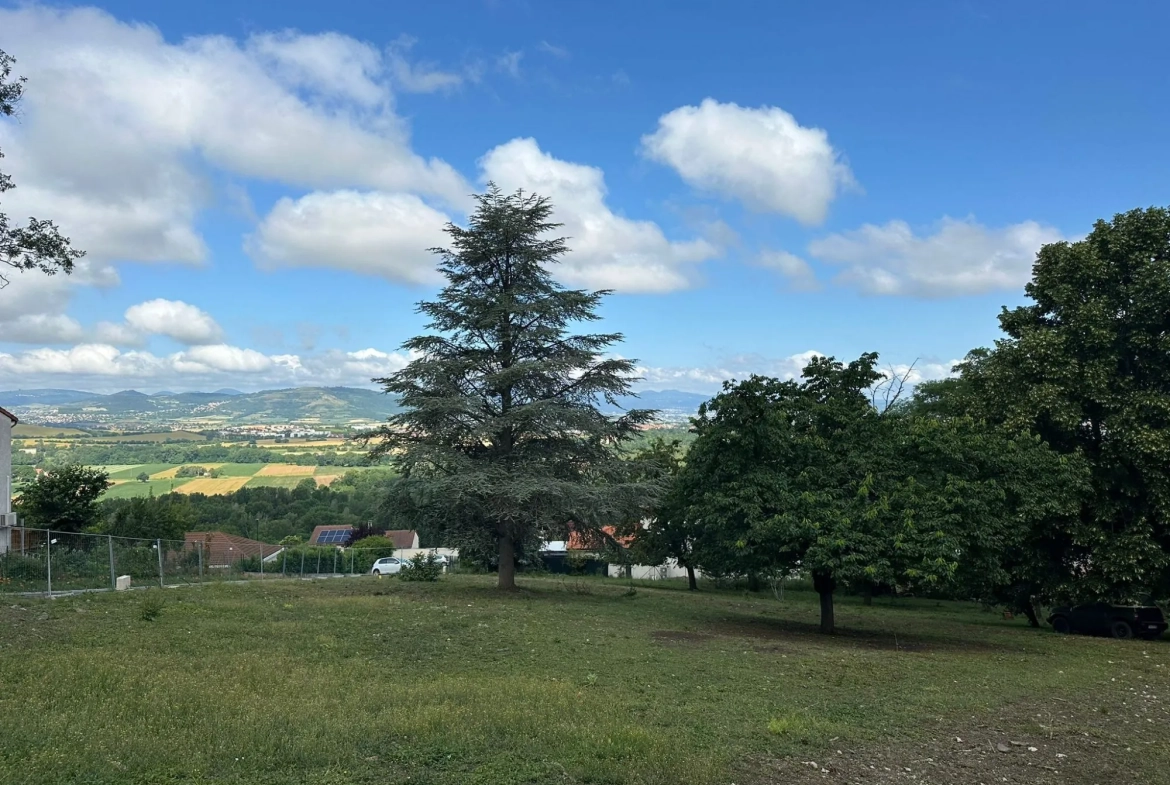 Terrain constructible à vendre de 1193 m² à La Roche Noire avec vue exceptionnelle 