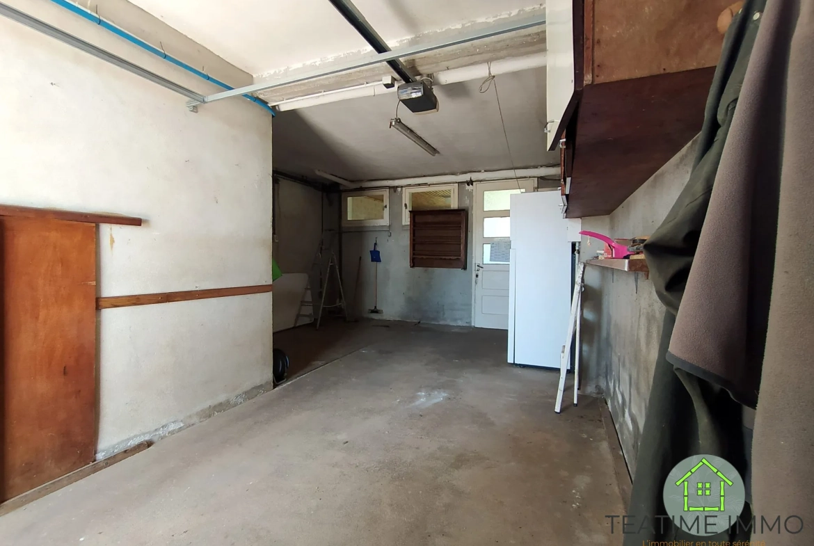 Maison individuelle à vendre à Scaer avec vue sur parc - 4 chambres, grand terrain 