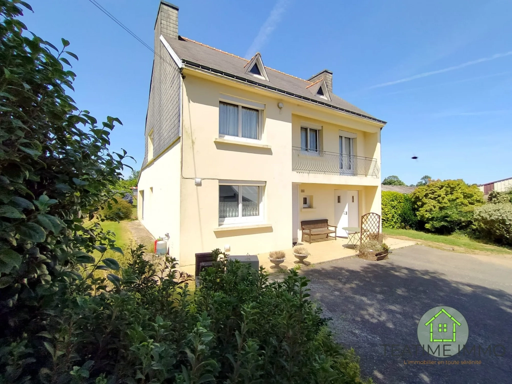Maison individuelle à vendre à Scaer avec vue sur parc - 4 chambres, grand terrain