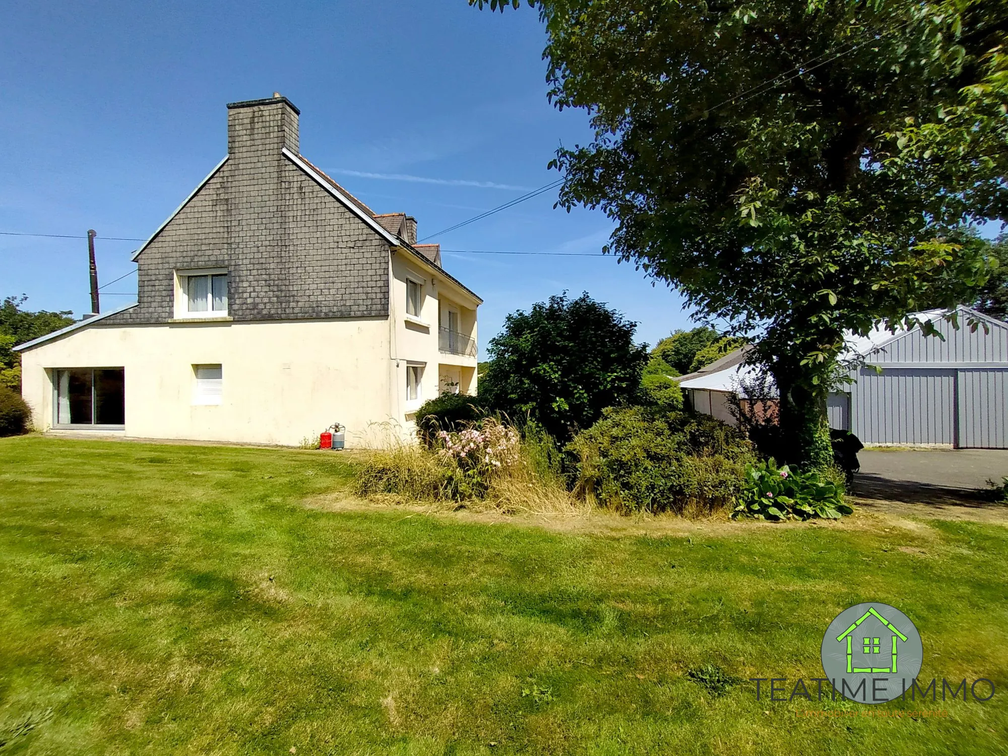 Maison individuelle à vendre à Scaer avec vue sur parc - 4 chambres, grand terrain 