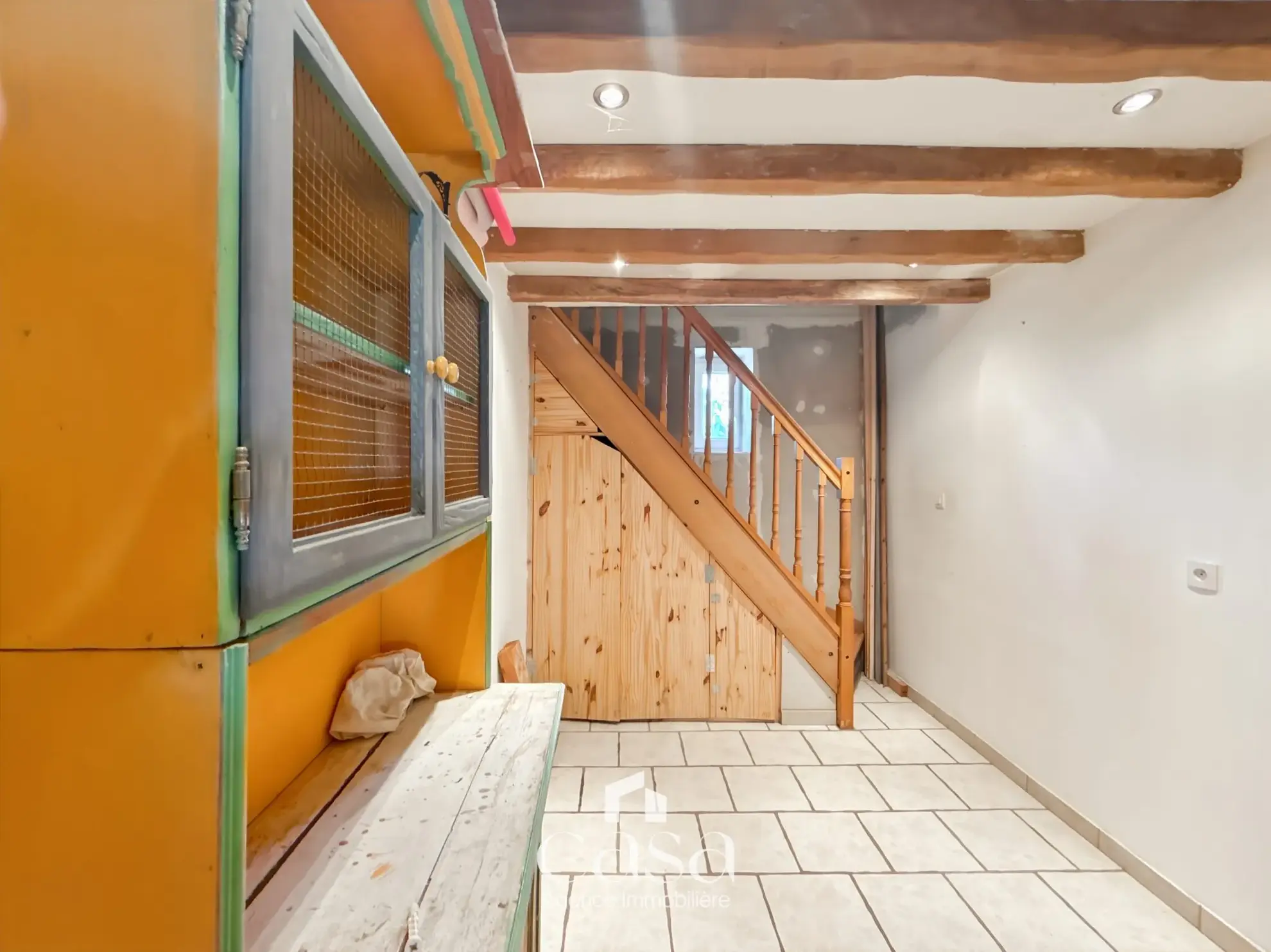 Maison en pierre de 160 m² avec 3 chambres à Le Marais-la-Chapelle 