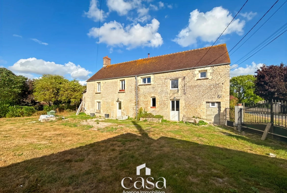 Maison en pierre de 160 m² avec 3 chambres à Le Marais-la-Chapelle 