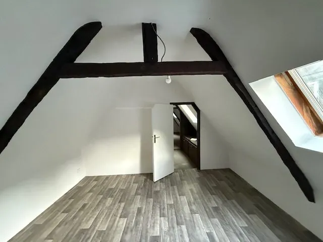 Appartement duplex à vendre au cœur de Dinan, charmant et lumineux 