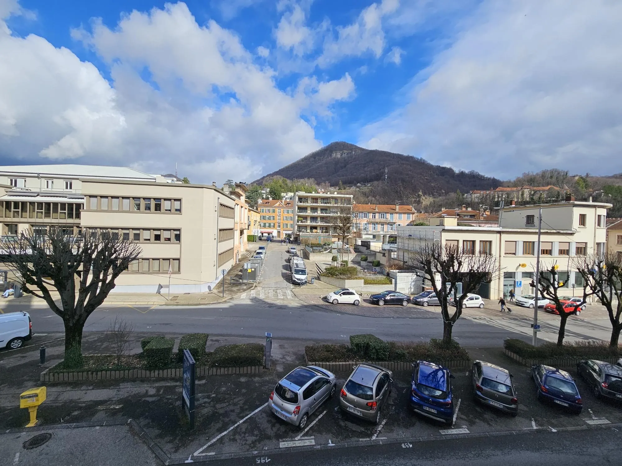 Appartement T1 bis vendu loué à Voiron, idéal investissement 